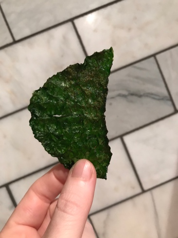 The Easy Way To Make Kale Chips by The Homestead Kings